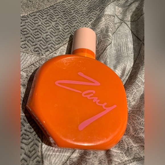 1979 Vintage Avon sunscreen radio - major retro Barbie core vibes! - Picture 15 of 17